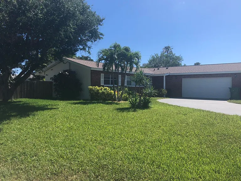 232 Terrace Shores Dr — Photo 2