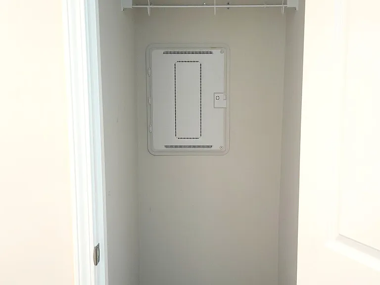 2709 Gracie Ln — Photo 12