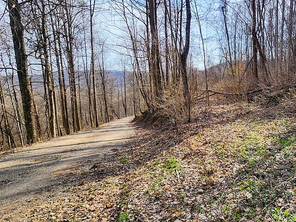 3rd image of 0 Dry Creek Rd