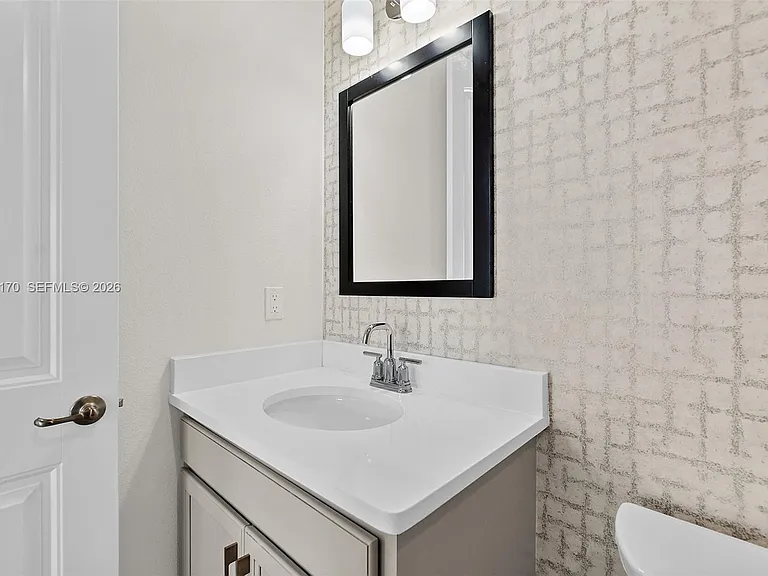 3 Rio Vista Dr — Photo 27