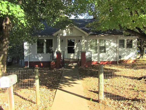 2nd image of 814 North Ave
