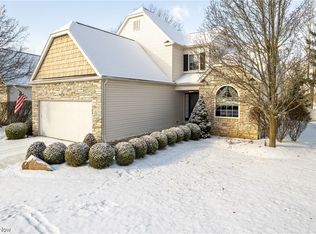 5380 Treetop Cir, Medina, OH 44256