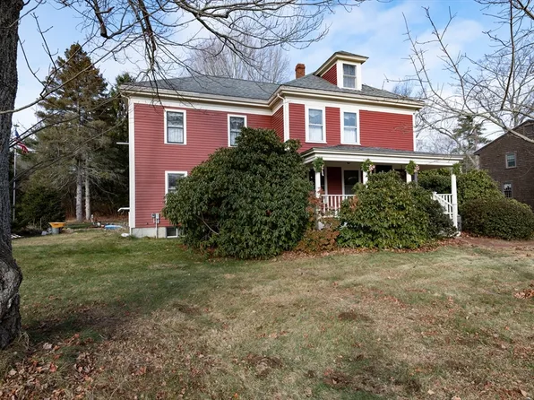 522 North St, Georgetown, MA 01833