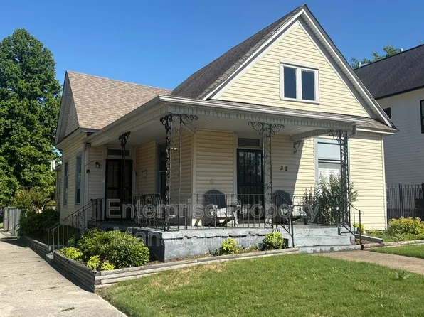 32 N Cooper St, Memphis, TN 38104