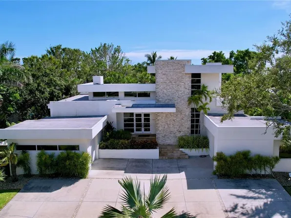 1347 Harbor Dr, Sarasota, FL 34239