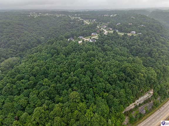 4th image of 48 Grand Canyon Dr