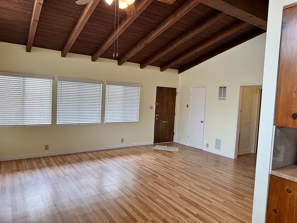 High Ceiling LR and Dining area