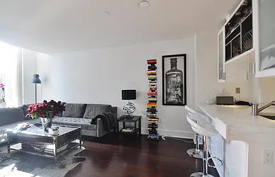 Rented by BLU Real Estate