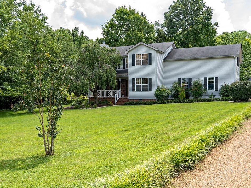 1st image of 2737 Village Dr