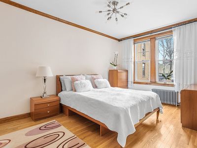 549 41st St APT 1E, Brooklyn, NY, 11232