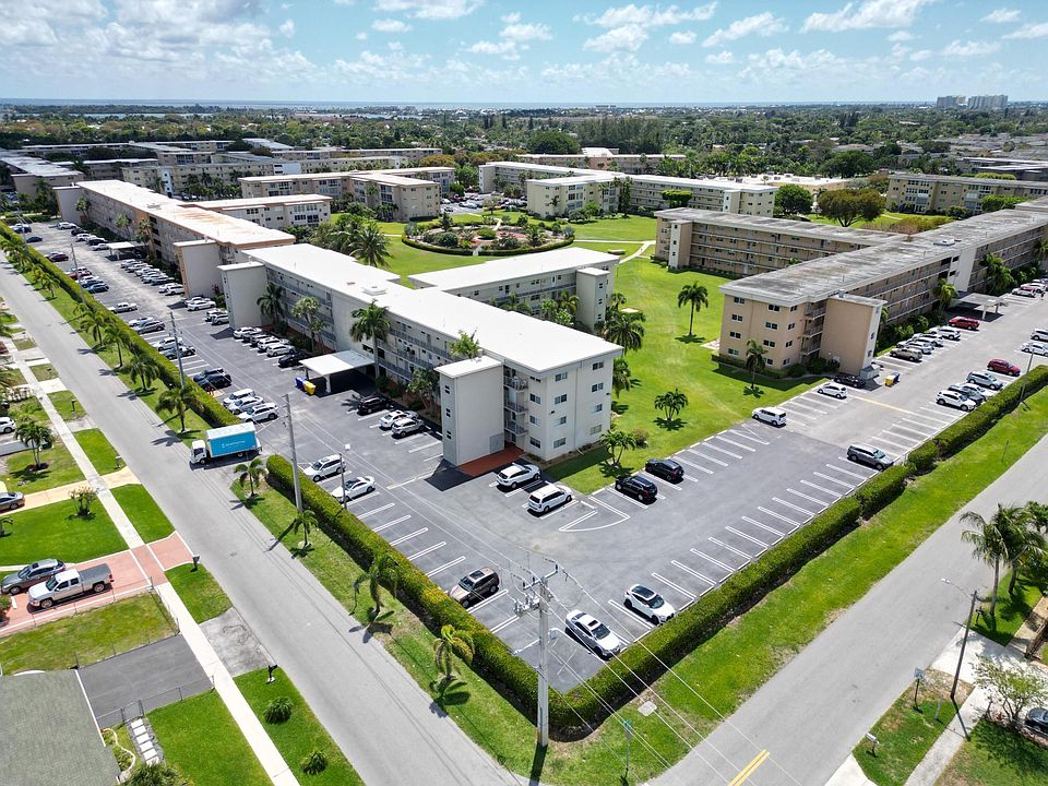 1st image of 130 NE 26th Avenue #2030