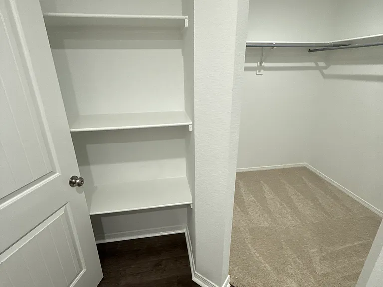 771 Gussy Ln — Photo 10