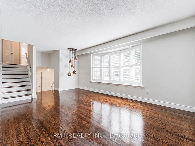 491 Maple Ave — Photo 5