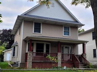 2919 Queen Ave N, Minneapolis, MN 55411