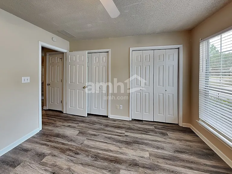 140 Cannon Dr — Photo 20