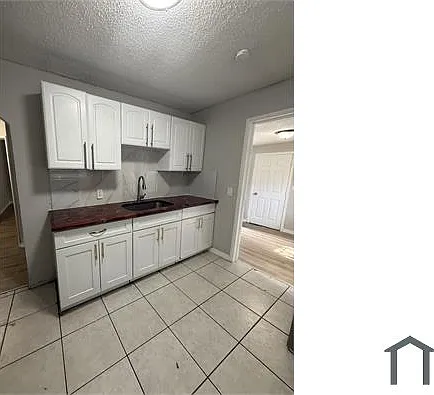 3 bed, 904 sqft, $1,500 — Photo 1