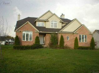 1420 Deer Creek Trl, Grand Blanc, MI 48439