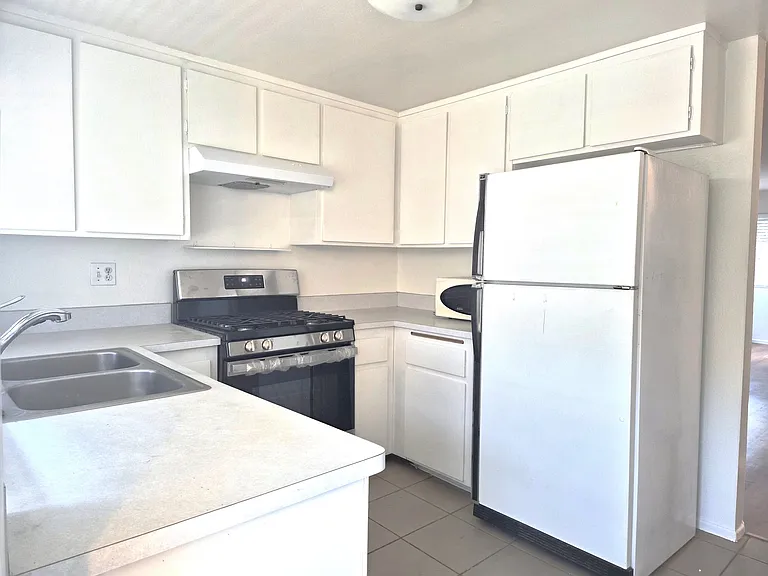 8732 Lomita Dr #C — Photo 6