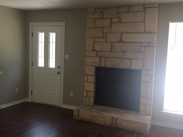 11806 Cedar Valley Cv #B — Photo 2