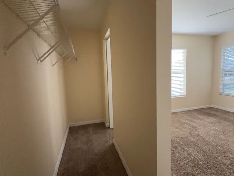 3612 Pine Oak Cir — Photo 7