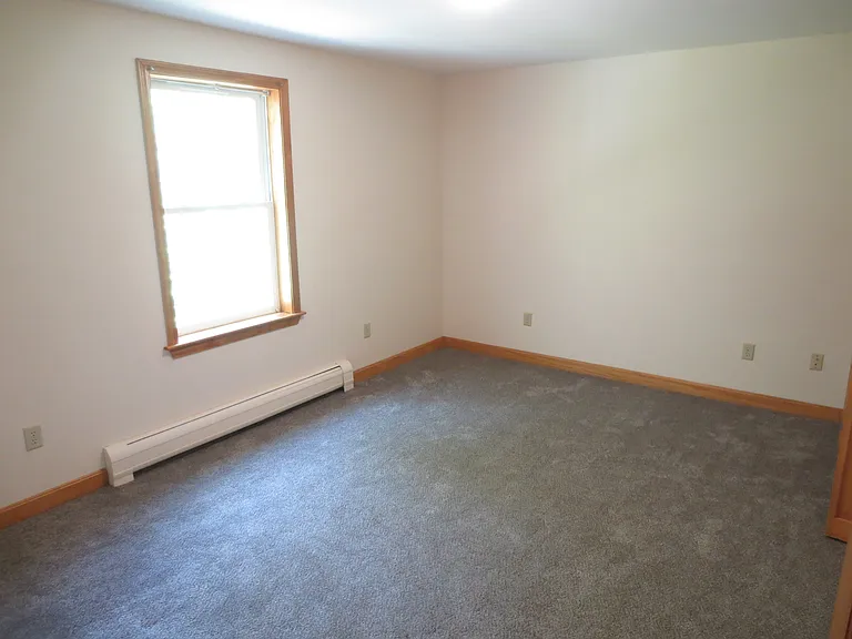 26 Rosewood Dr #4 — Photo 10