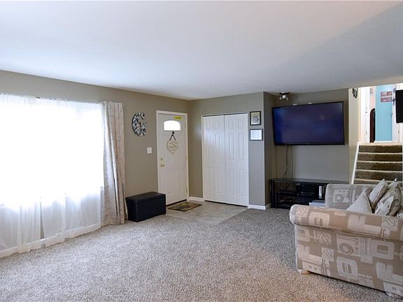 5th image of 4511 Alderwood Dr