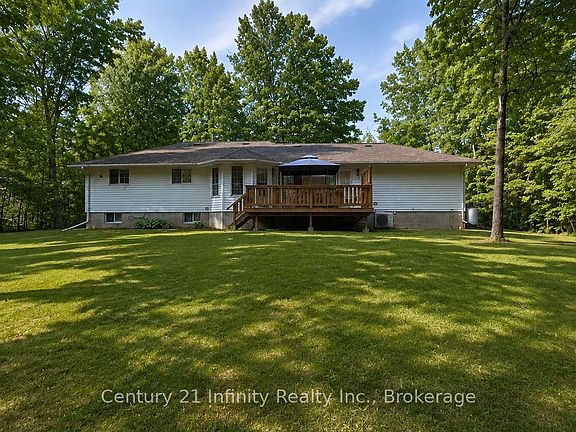 3rd image of 37 Riverside Dr