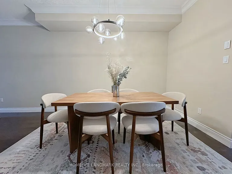 54 Bluewater Ct — Photo 6
