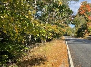 7 Naples Rd, Harrison, ME 04040