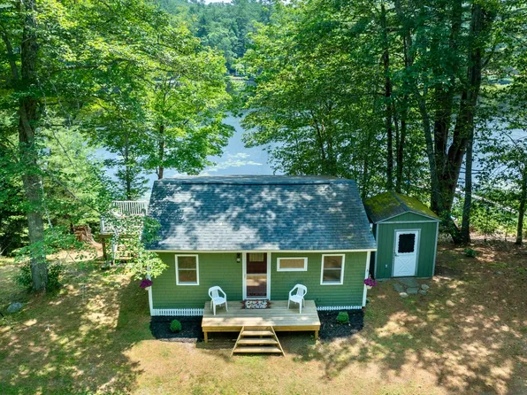 36 Nob Hill Road, Newcastle, ME 04553