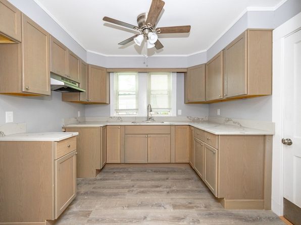 81 Warwick Rd FLOOR 1