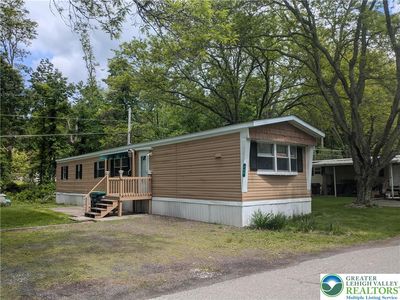 250 Lower Pmhe North Dr, East Stroudsburg, PA, 18302