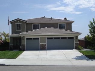 30509 Mission St, Highland, CA 92346