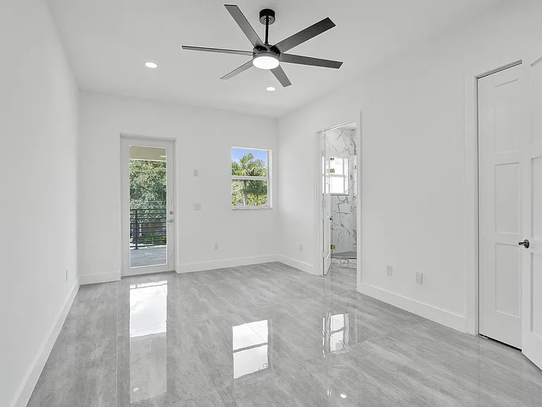 1215 W Las Olas Blvd #1215 — Photo 12