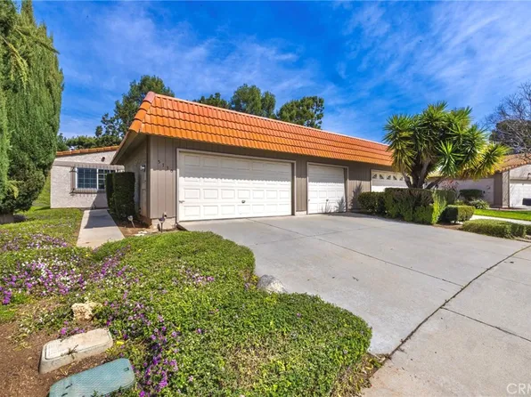 5730 Falling Leaf Ln, Riverside, CA 92509