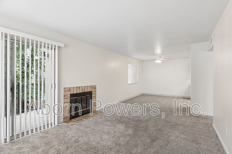 1st image of 2529 Greenwood Ln APT 6