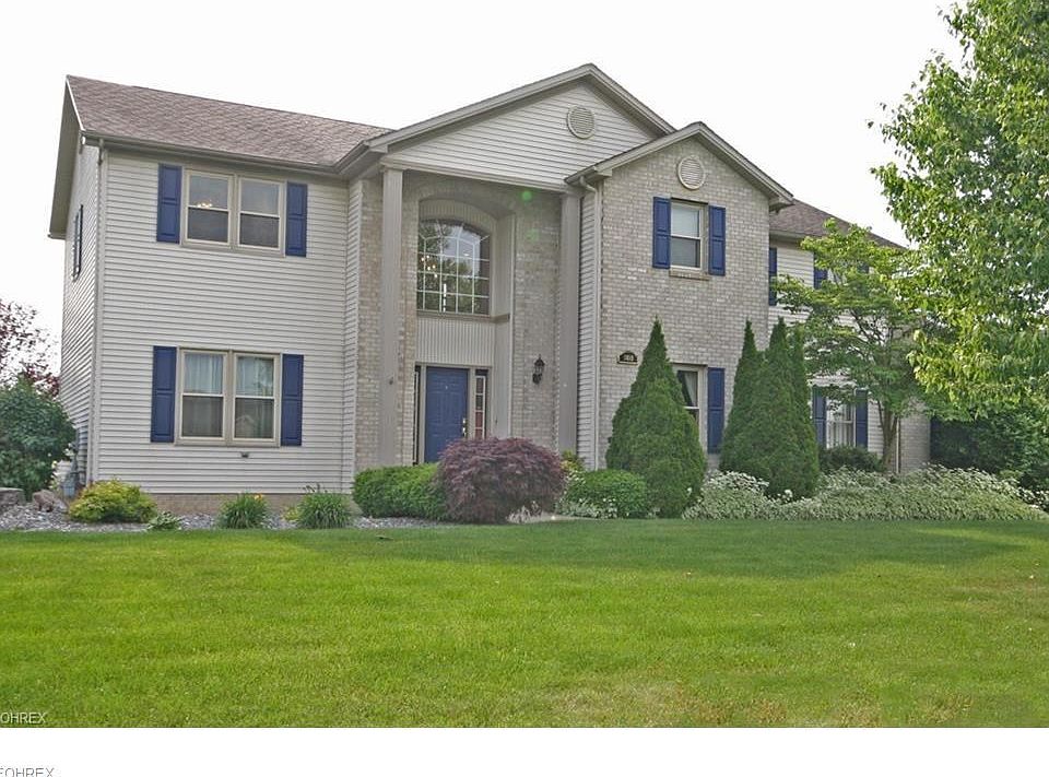 1st image of 9880 Cherry Hills Dr