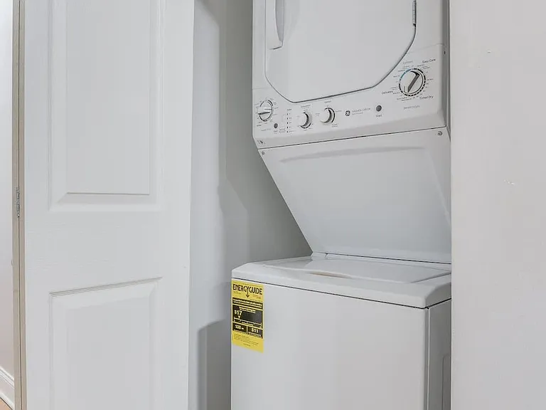 Washer/Dryer