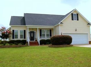 105 Brendamoore Ct, Fuquay Varina, NC 27526