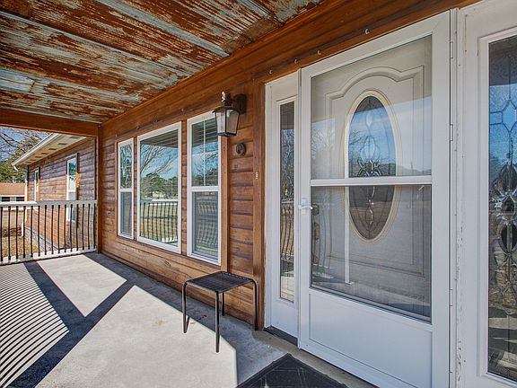 5th image of 1930 Varner St