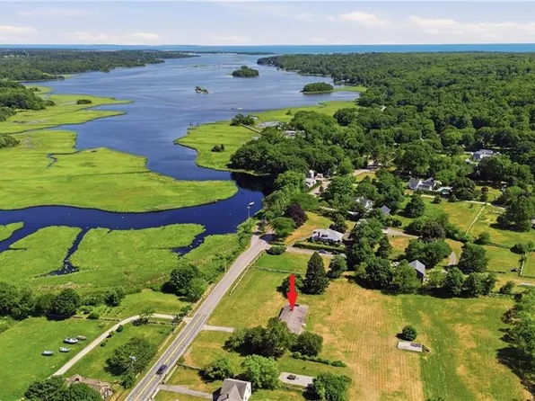 25 Westport Harbor Rd, Little Compton, RI 02837