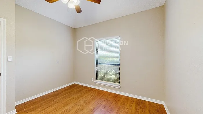 907 Walters Dr — Photo 22