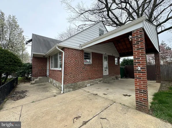 1516 Rhawn St, Philadelphia, PA 19111