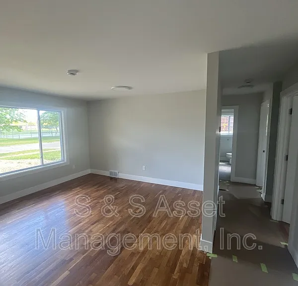 4106 Stillwell Ave — Photo 12