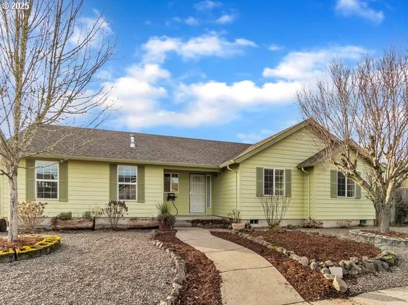 410 NE Faulconer St, Sheridan, OR 97378