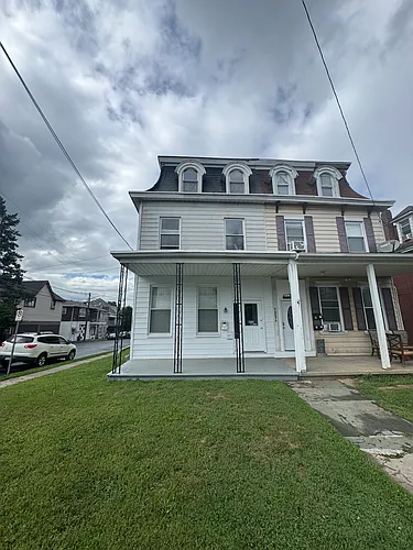 1459 Washington St #2 Photo 1