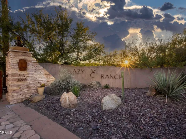 50602 N US Hwy 60 Avenue, Wickenburg, AZ 85390