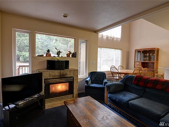 5th image of 103 Timberline Dr W #103B