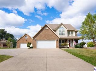 740 Pine Valley Dr, Elizabethtown, KY 42701