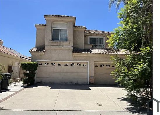 13909 Marbella St